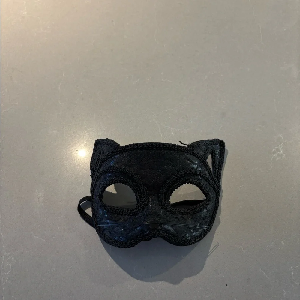 Leg Avenue cat woman costume - Picture 4 of 5